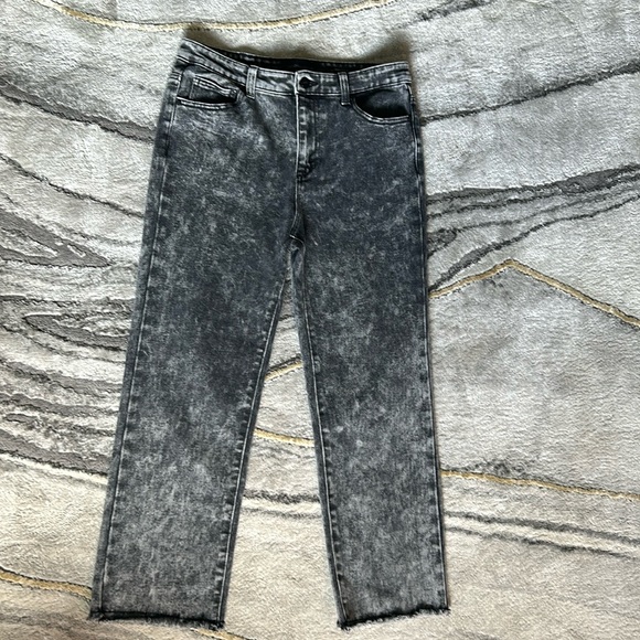 KENDALL + KYLIE The Icon' High Rise Straight-Leg Jeans Sz 11/30 - Picture 3 of 7